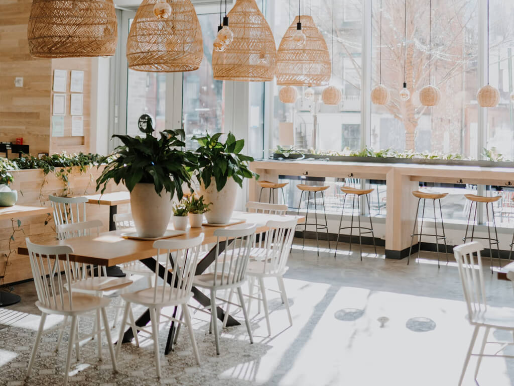 Two Sisters on Main dining area